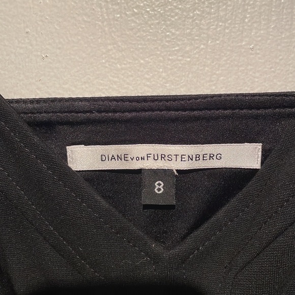 Diane von Furstenberg black dress, size 8 - Picture 3 of 7